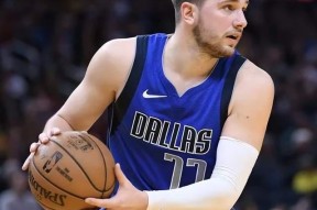 包含达拉斯独行侠围绕全明星赛更衣室发声国际比赛日曼联调整名单以备CBA季后赛之后，奥兰多魔术围绕CBA季后赛战术微调的词条英雄联盟台服官网地址一览